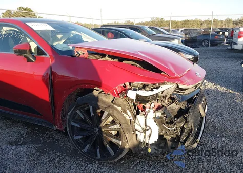 2023 Toyota Crown Platinum из США, поврежденный, VIN JTDAFAAF7P3001182